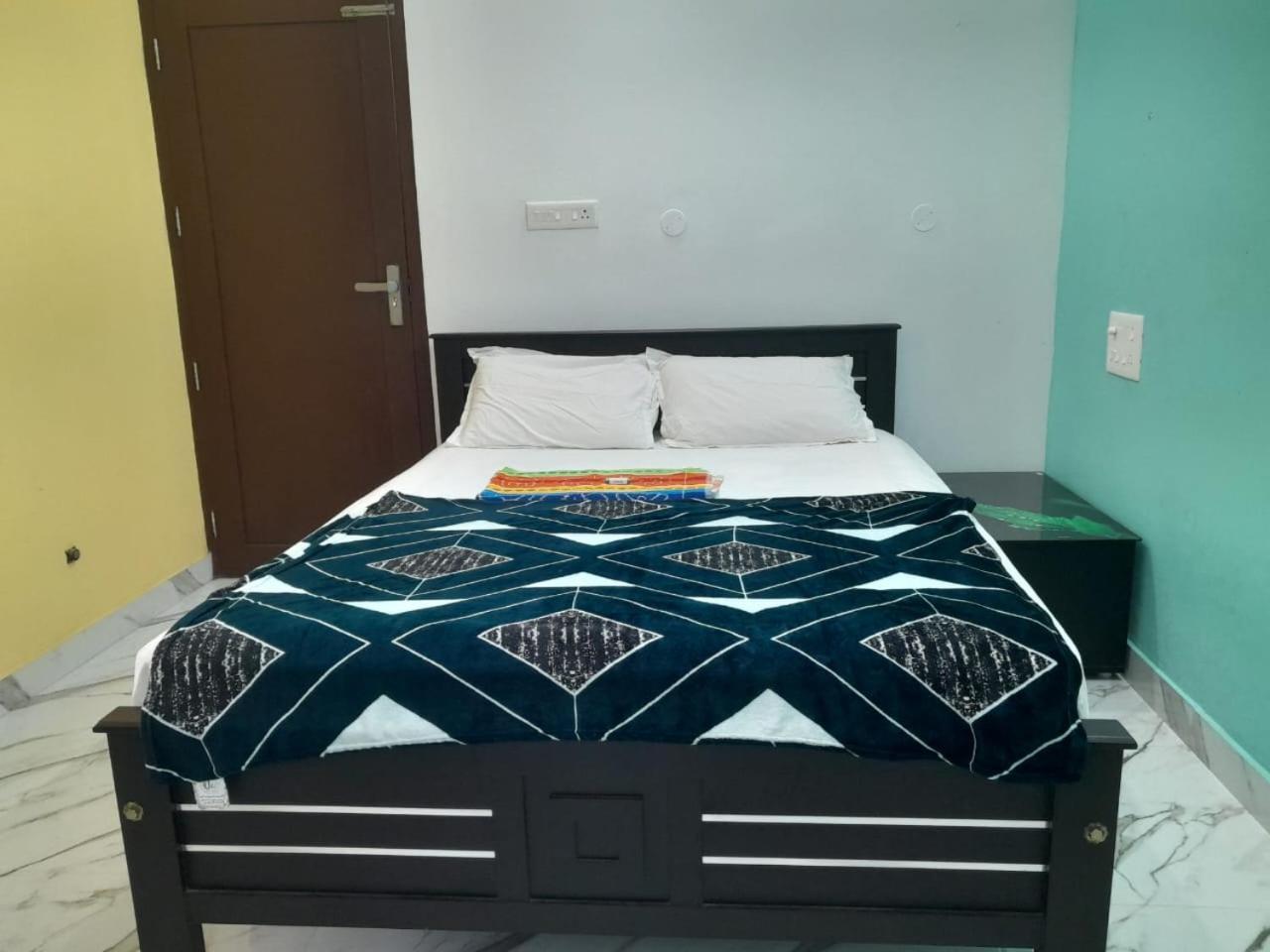 Dilkush Munroe Homestay โกลลัม ภายนอก รูปภาพ